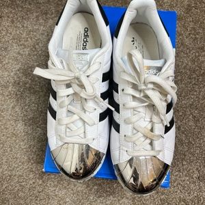 Adidas Steel shell toe